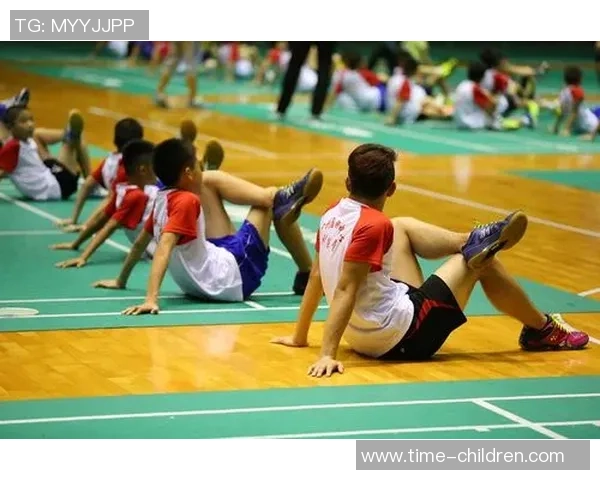 广州羽毛球队技术解析:从基础训练到比赛策略的全面探讨 广州羽毛球队技术解析:从基础训练到比赛策略的全面探讨