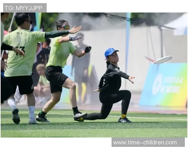 飞盘战术解析：西安飞盘队如何巧妙运用边路渗透提升比赛优势